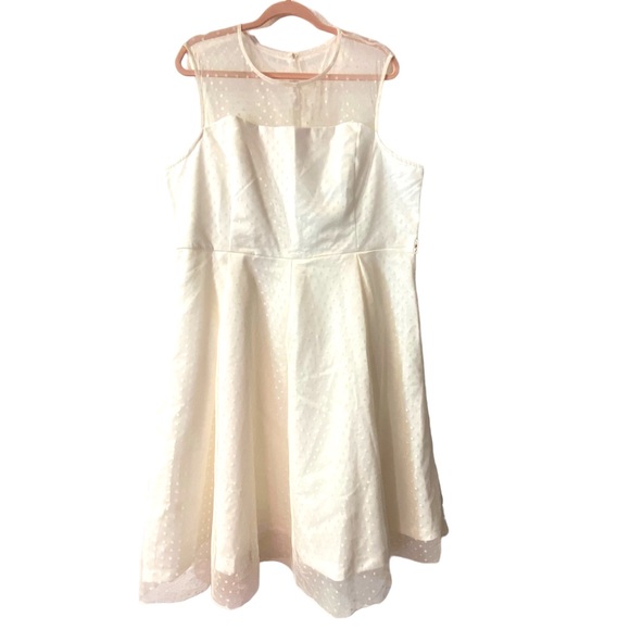 Lindy Bop Dresses & Skirts - NWT Lindy Bop Ivory Aleena Swing Dress Sz 16